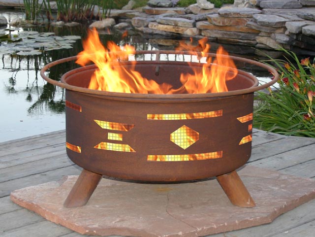 Southwestern Santa Fe Style Outdoor Fire Pit Grill