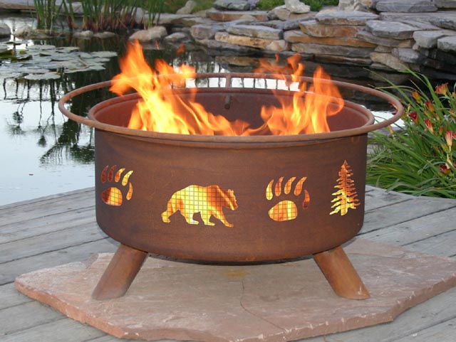 Wilderness Bear Outdoor Fire Pit Grill